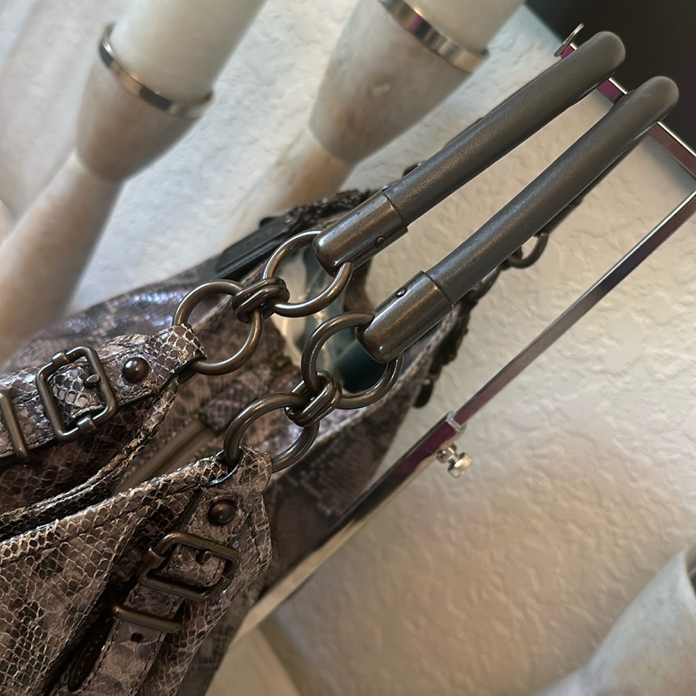 Coach Madison Python Tote Grey Black Snake print embossed - Picture 11 of 16